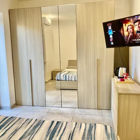 Moderno A 15 Minuti Dal Centro Di Apartamento